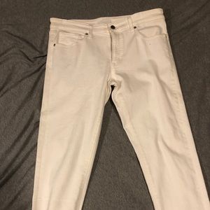 White 32 x 34  skinny jeans UNIQLO